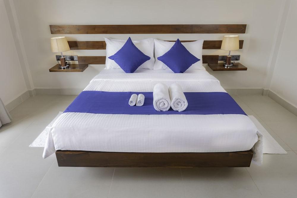 Hive 68 - Hotel And Resorts Negombo Bagian luar foto
