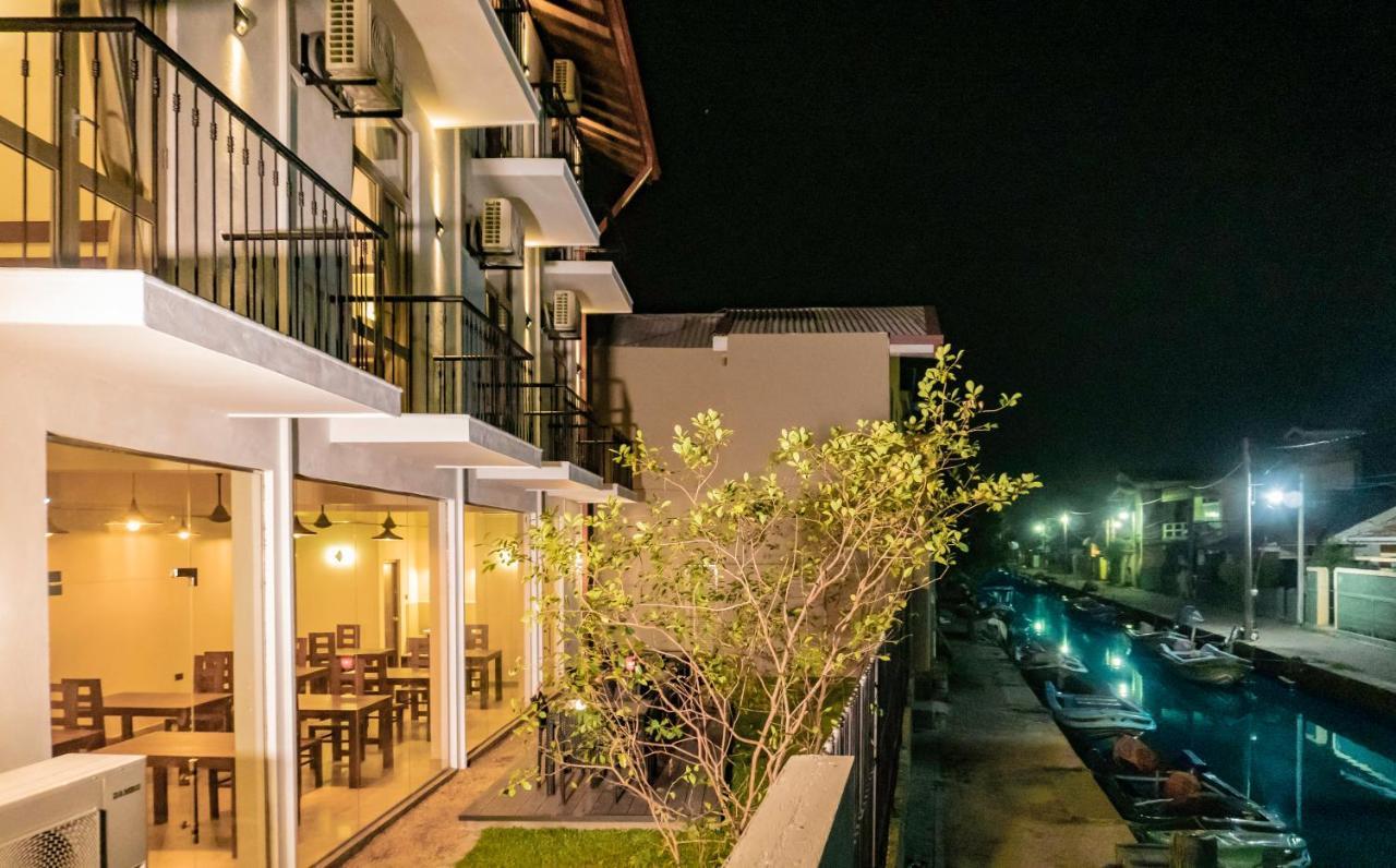 Hive 68 - Hotel And Resorts Negombo Bagian luar foto